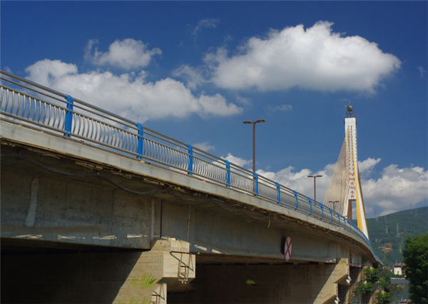 渝北不锈钢桥梁护栏常见问题及其解决方案